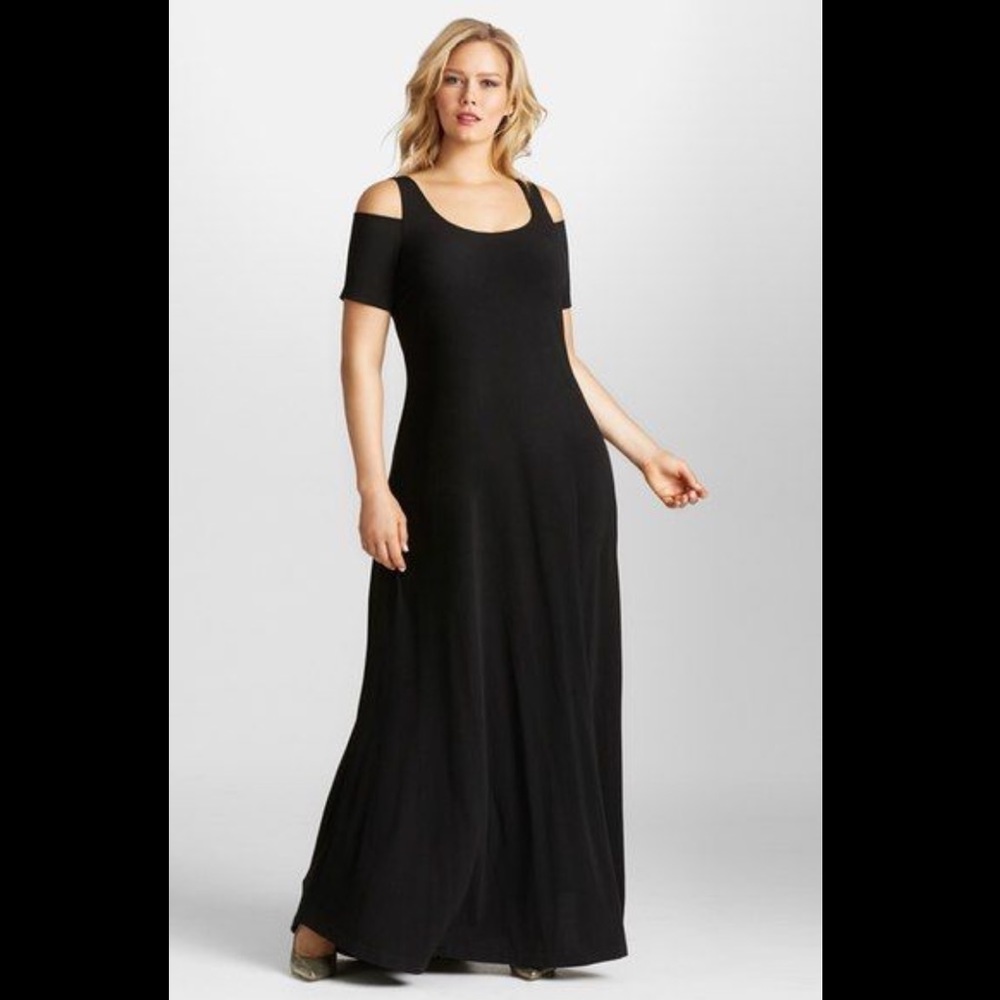 Stunning jersey knit, black cold shoulder maxi dress 4x